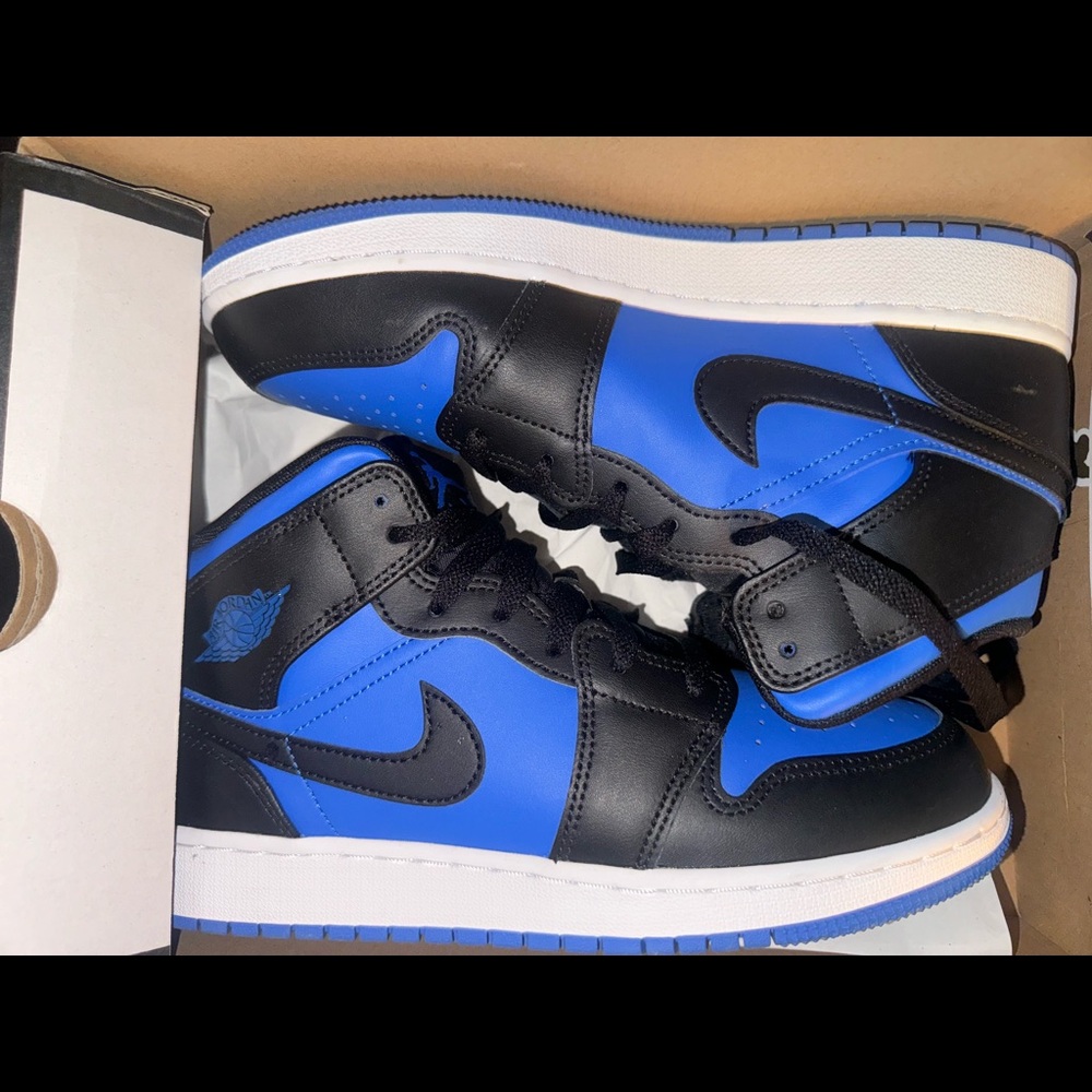 Jordan 1’s 7 Y